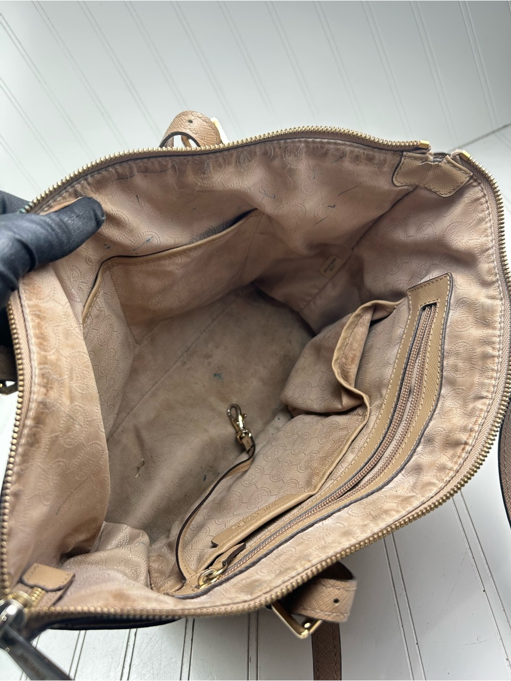 Michael Kors Dark Khaki Vintage Jet Set Item Large East West  Zip Top Tote $240 - Picture 5 of 10